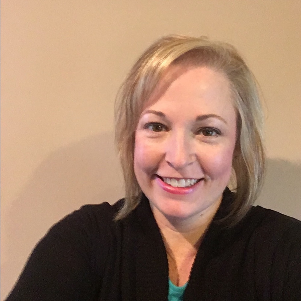 Meet your Posher, Angela